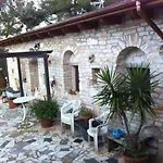 Trulli Vittoria 펜션 푸티냐노