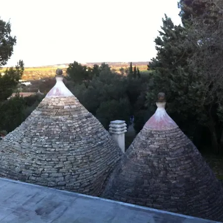 Trulli Vittoria 펜션 *