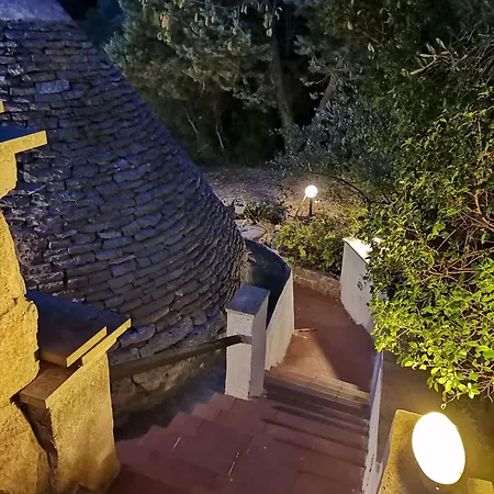 Trulli Vittoria * 普蒂尼亚诺