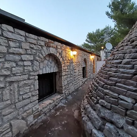 Trulli Vittoria 푸티냐노