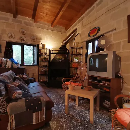 Trulli Vittoria 普蒂尼亚诺